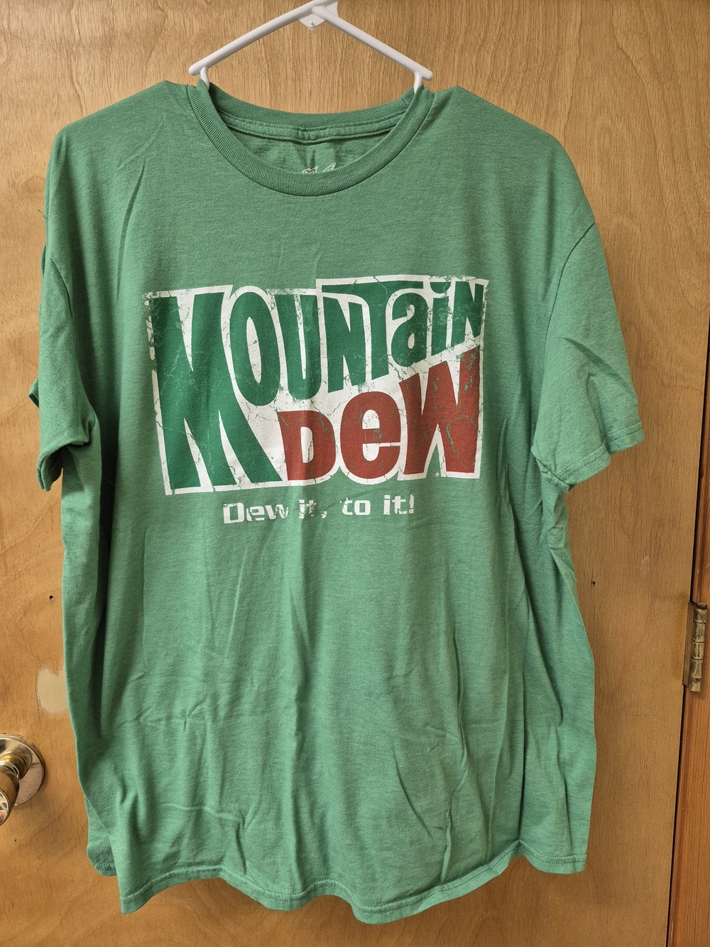 Mountain Dew Graphic Tee – XL – Vintage Style